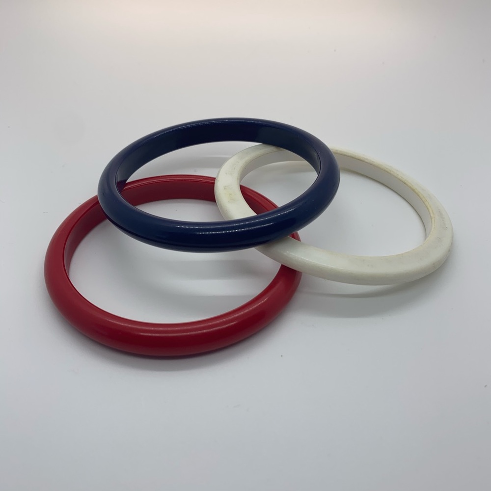 VINTAGE Bangle Bundle (3)